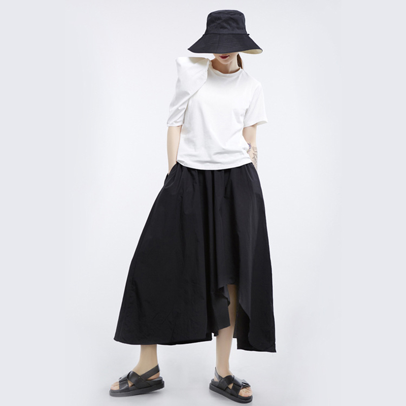 EAM Spring Summer Round Neck Half Sleeve White Loose Pleated Threedimensional Tshirt Women Fashion JU178 210406