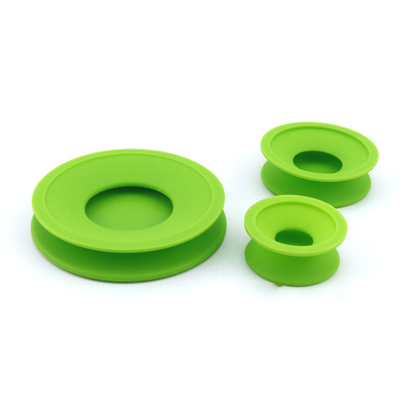 Three pieces set multiple colors of Smoking Accessories Round Silicone Container Jars Dab Wax Oil Containers
Three pieces set multiple colors of Smoking Accessories Round Silicone Container Jars Dab Wax Oil Containers