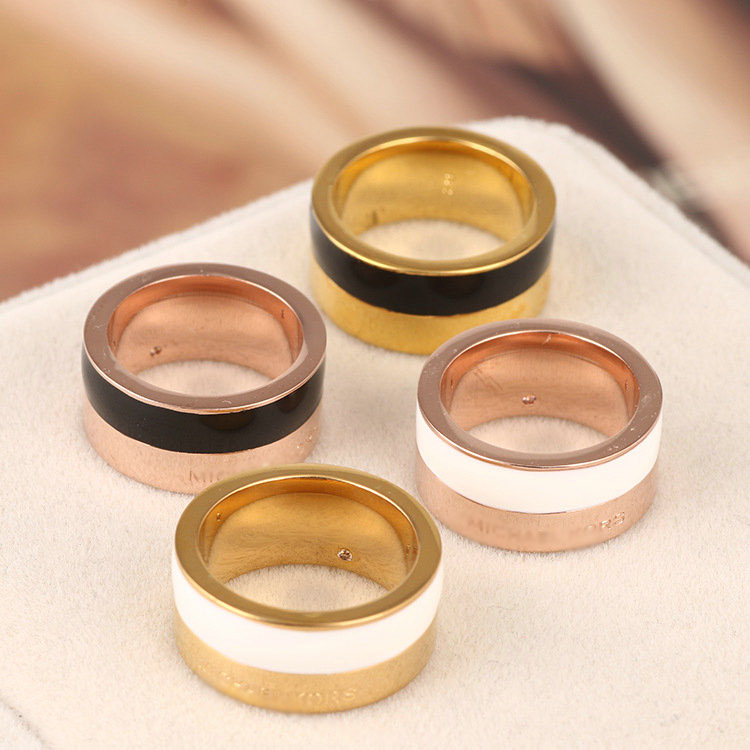 Top quality Band Cocktail Rings Ring Real 18K Gold/Rose Gold Plated 316L Titanium steel Enamel Tone Lock Key Letter M Style Brand, Silver
Top quality Band Cocktail Rings Ring Real 18K Gold/Rose Gold Plated 316L Titanium steel Enamel Tone Lock Key Letter M Style Brand, Silver
