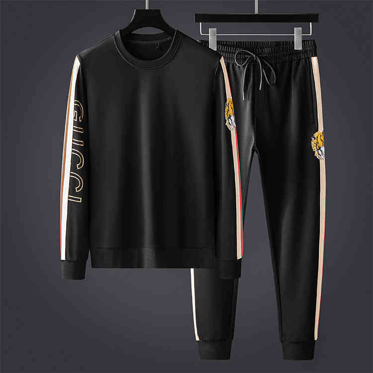 Men's Tracksuits High end brand embroidered tiger head men's casual sportswear ribbon round neck sweater set full autumn IY9W, 1# shoe box
Men's Tracksuits High end brand embroidered tiger head men's casual sportswear ribbon round neck sweater set full autumn IY9W, 1# shoe box