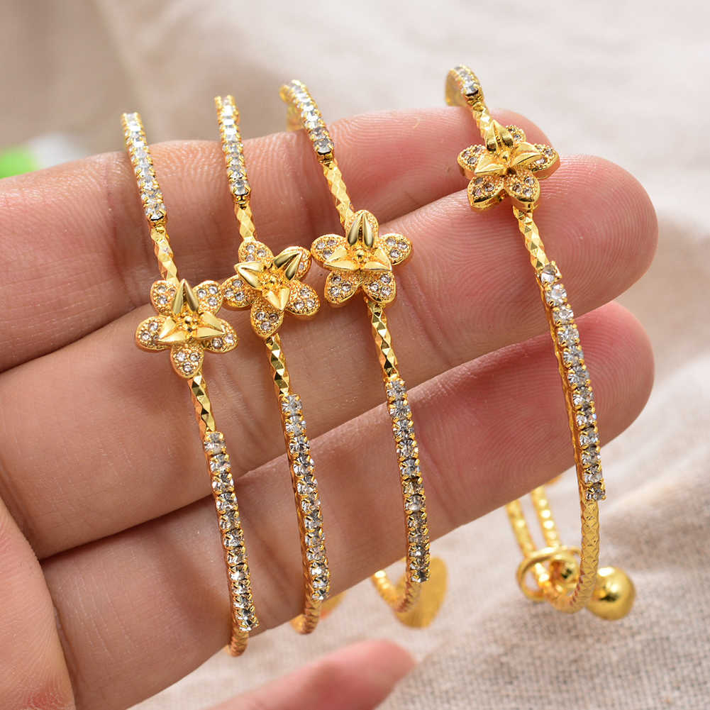 4pcs/lot Dubai France Gold Color Bangles Female Zircon Stone Adjustable Bracelets for Women Cold Color Bangles Wedding Bracelet Q0720
4pcs/lot Dubai France Gold Color Bangles Female Zircon Stone Adjustable Bracelets for Women Cold Color Bangles Wedding Bracelet Q0720