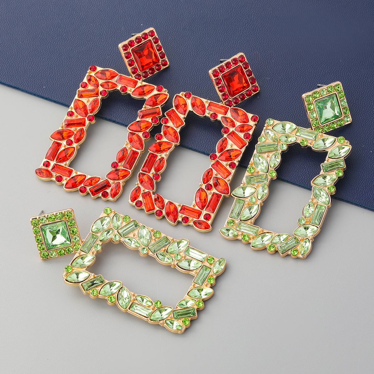 Geometric Rhinestone Drop Earrings for Women Oversize Rectangle Dangles Fashion Design Street Party Statement Earring Gifts Bling Iced Out Jewelry Acc