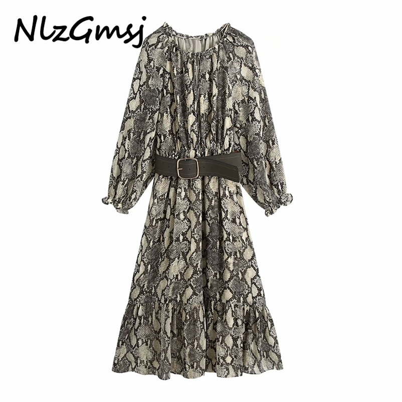 Women Chic Fashion With Belt Snake Print Ruffled Midi Dress Vintage Long Sleeve Elastic Waist Female Dresses Muj 210628, As picture
Women Chic Fashion With Belt Snake Print Ruffled Midi Dress Vintage Long Sleeve Elastic Waist Female Dresses Muj 210628, As picture