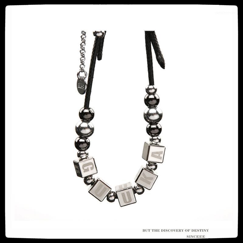 Chains SexMara 2021 Hip Hop Punk Personality Pendant Fashion Square Letter Titanium Steel Necklace For Men Women Girls Jewelry
Chains SexMara 2021 Hip Hop Punk Personality Pendant Fashion Square Letter Titanium Steel Necklace For Men Women Girls Jewelry