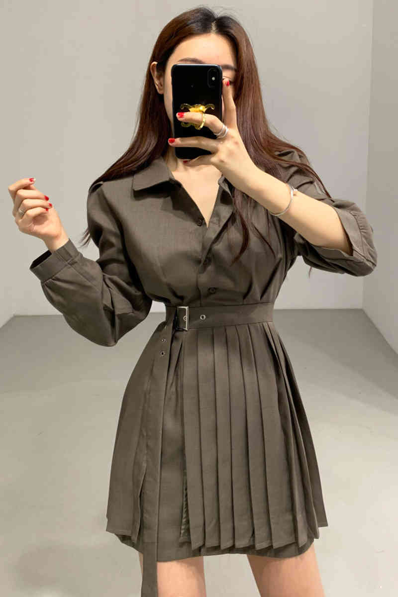 Spring Chic Two Piece Set Turn Down Collar Single Breasted Blouse + High Waist Pleated Skirts French Style Women Suit 210422