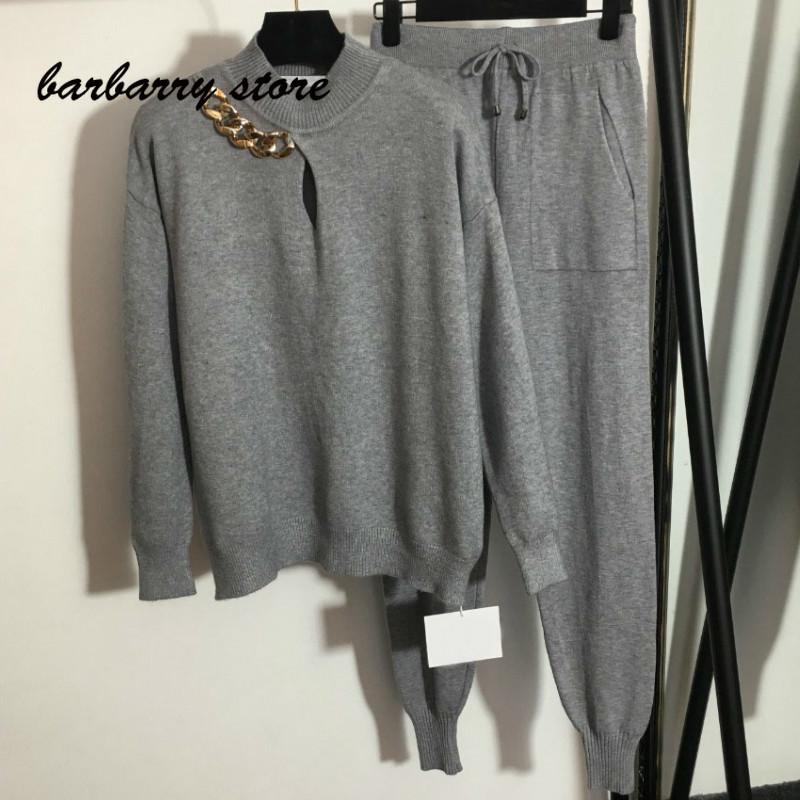 Women' Two Piece Pants 21 Luxury Design High-end Hardware Chain Chest Hole Fashion Round Neck Sweater + High Waist Slim Temperament Knitted, Black
Women' Two Piece Pants 21 Luxury Design High-end Hardware Chain Chest Hole Fashion Round Neck Sweater + High Waist Slim Temperament Knitted, Black