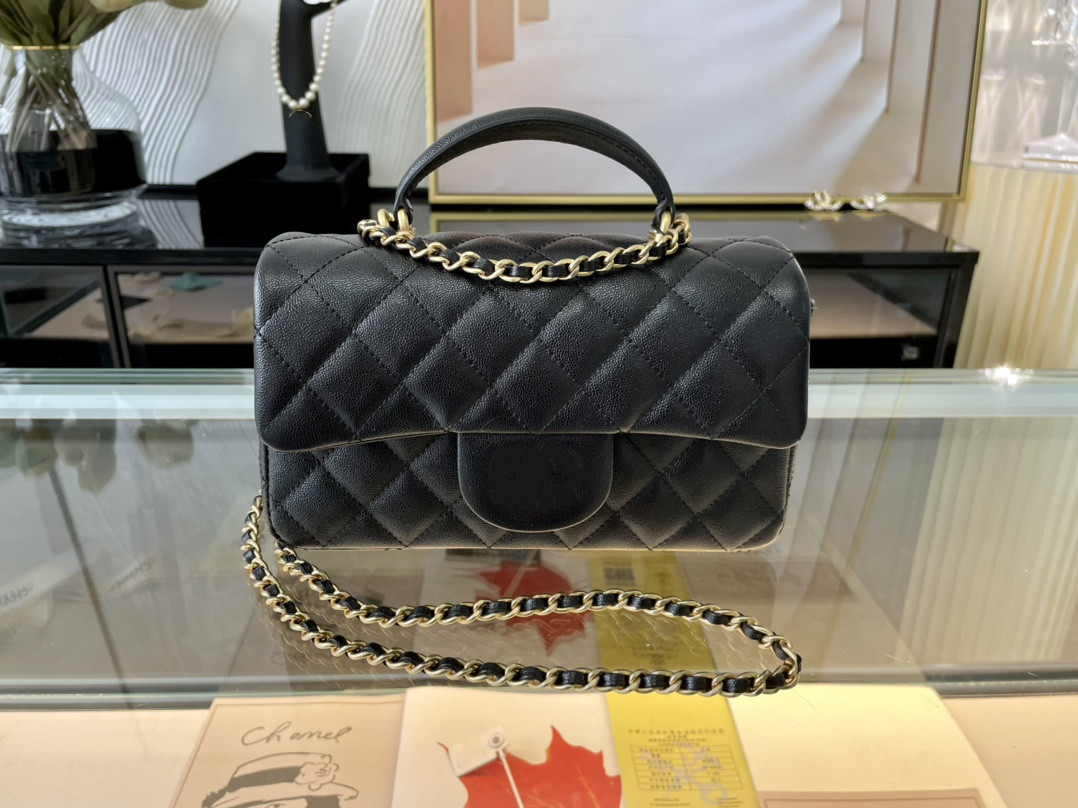 2021 Luxury designer shoulder bag, high quality women's messenger bags, fashion chain handbag, best-selling lady wallet, colors are available
2021 Luxury designer shoulder bag, high quality women's messenger bags, fashion chain handbag, best-selling lady wallet, colors are available
