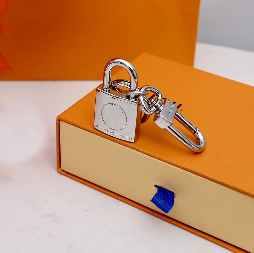 High qualtiy Aolly KeyRing Holder Brand keychain Designers Men Women Car Bag Key chain with box CO7A