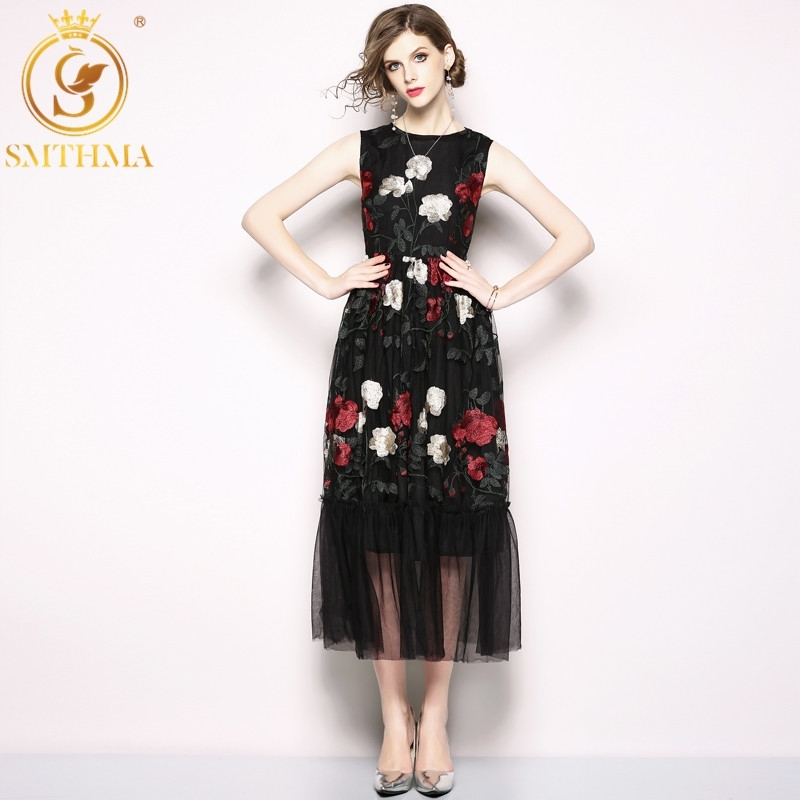 HIGH QUALITY Fashion Designer Runway Dress Women' Sleeveles Stunning Embroidery Gauze Tank Chic Maxi Long 210520, Photo color 
HIGH QUALITY Fashion Designer Runway Dress Women' Sleeveles Stunning Embroidery Gauze Tank Chic Maxi Long 210520, Photo color