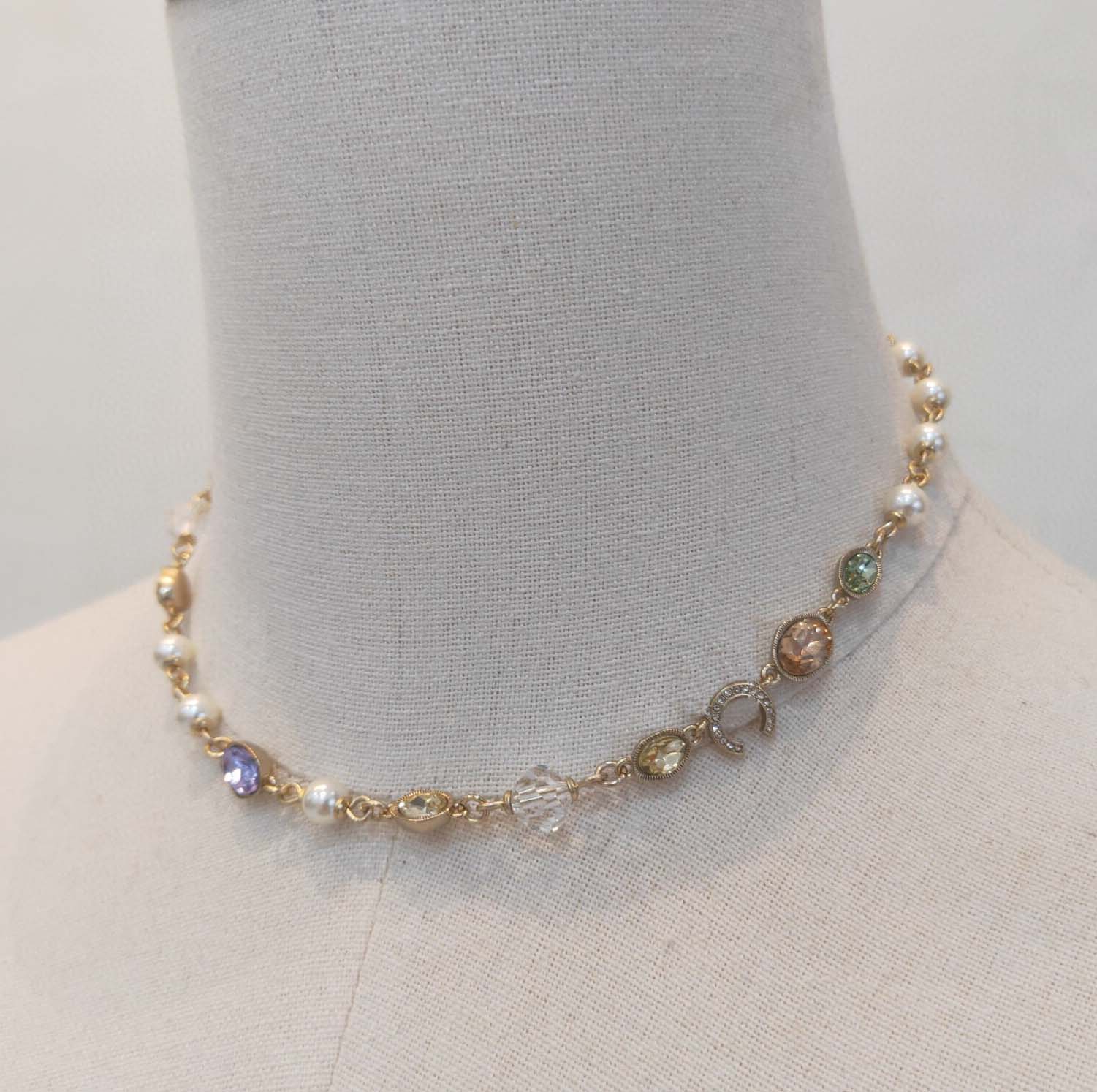2021 Top quality charm choker necklace with colorful crystal beads for women wedding jewelry gift have box stamp PS3146A, Silver
2021 Top quality charm choker necklace with colorful crystal beads for women wedding jewelry gift have box stamp PS3146A, Silver
