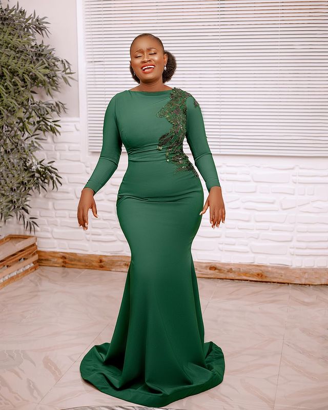 2022 Plus Size Arabic Aso Ebi Hunter Green Mermaid Prom Dresses Lace Beaded Sexy Evening Formal Party Second Reception Bridesmaid Gowns Dress ZJ215