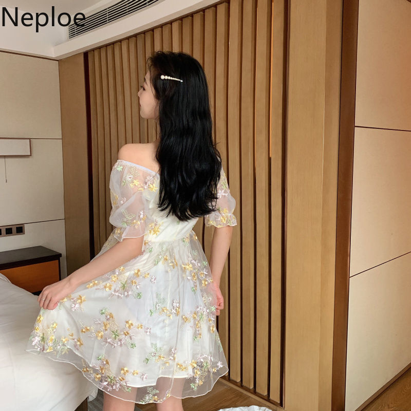 Neploe Vestido De Mujer Vintage Puff Sleeve Dress Women Korean Cute Harajuku Kawaii Woman Dresses Sexy Off Shoulder Party Robe 210422
