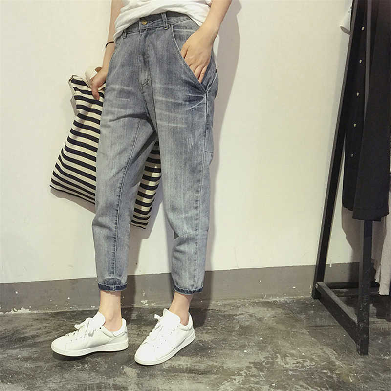 16023 Women's Jeans Spring Korean Style Loose Office Ladies Streetwear Solid Color Light Blue Elastic Bleach Scratch Denim Pants 210922