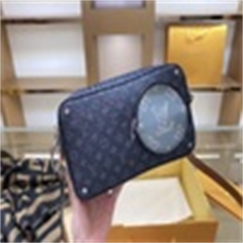 2023camera bag men messenger crossbody bags shoulder bags business bags pouches 1cky, Red;black
2023camera bag men messenger crossbody bags shoulder bags business bags pouches 1cky, Red;black