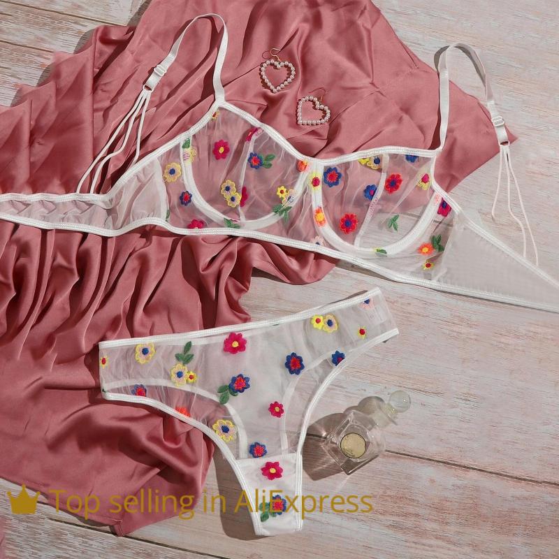 Bras Women's Sexy Fashion G-string Thong Sleepwear Underwear Lingerie Flower Lace Lenceria Sensual Mujer Female Bra, White
Bras Women's Sexy Fashion G-string Thong Sleepwear Underwear Lingerie Flower Lace Lenceria Sensual Mujer Female Bra, White