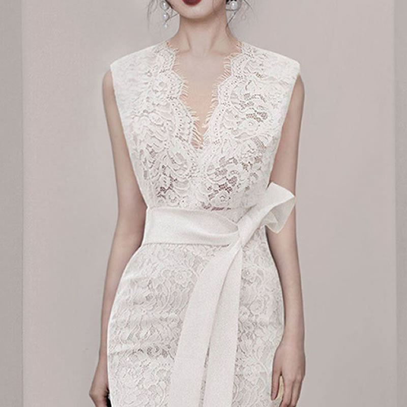Runway Summer Sheath Party Dress Vintage Women Sleeveless Lace Hollow Out Bodycon Sexy White V Neck Sashes 210519