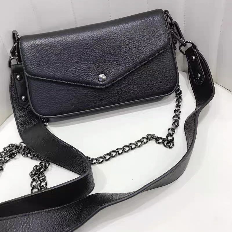 Classic dicky0750 Leather clutch handbags for women Evening Bags fashion chain purse lady shoulder handbag presbyopic crossbody mini messeng
Classic dicky0750 Leather clutch handbags for women Evening Bags fashion chain purse lady shoulder handbag presbyopic crossbody mini messeng