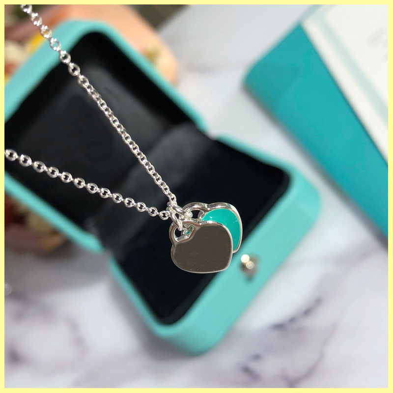Top Quality Green Double Heart Necklaces Designer Love Necklace 925 Sterling Silver Chain Pendant T Necklace For Women Wedding Jewelry
Top Quality Green Double Heart Necklaces Designer Love Necklace 925 Sterling Silver Chain Pendant T Necklace For Women Wedding Jewelry