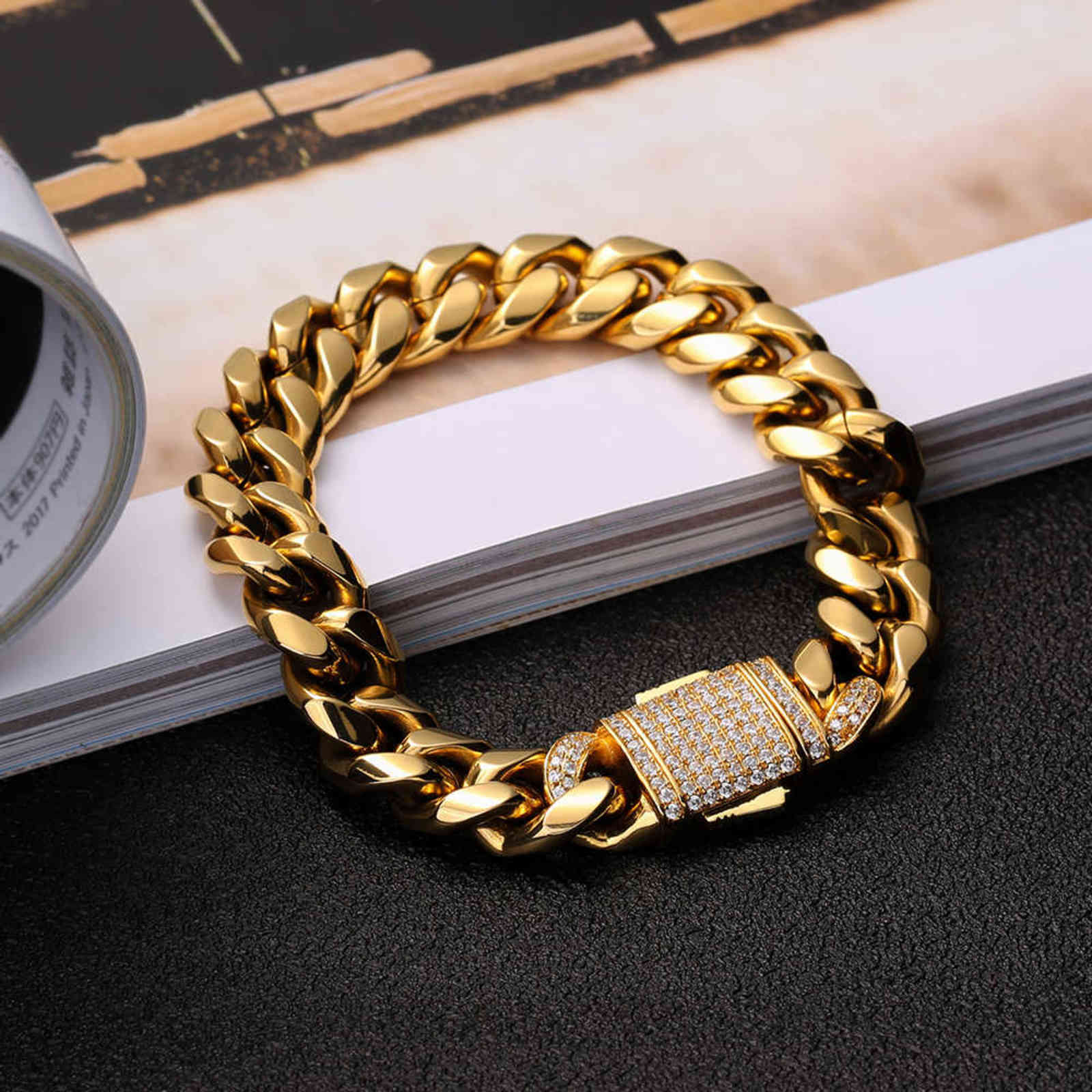 DNSCHIC 12mm Miami Cuban Bracelet CZ Buckle Stainless Steel Link for men women HIP-HOP Jewelry Rapper Punk Street Fashion 211124