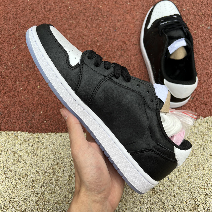 Jumpman 1 1s OG Low Basketball Shoes Fragment Design X Military White Grey Red Die Tie Sports Shoe Fashion Men Women Casual Sneakers 36-48 CM7866-012, Pay for extra lace
Jumpman 1 1s OG Low Basketball Shoes Fragment Design X Military White Grey Red Die Tie Sports Shoe Fashion Men Women Casual Sneakers 36-48 CM7866-012, Pay for extra lace