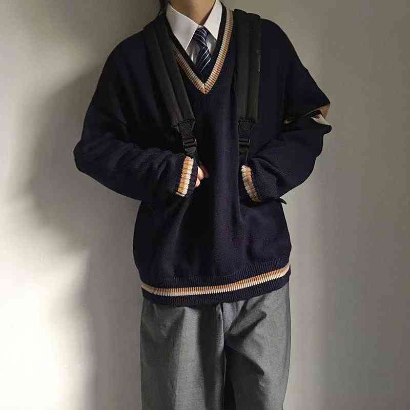 couple's cloth autumn men's wool sweater loose 2021 coats student black color pullover v-neck cardigan cashmere knitting
couple's cloth autumn men's wool sweater loose 2021 coats student black color pullover v-neck cardigan cashmere knitting