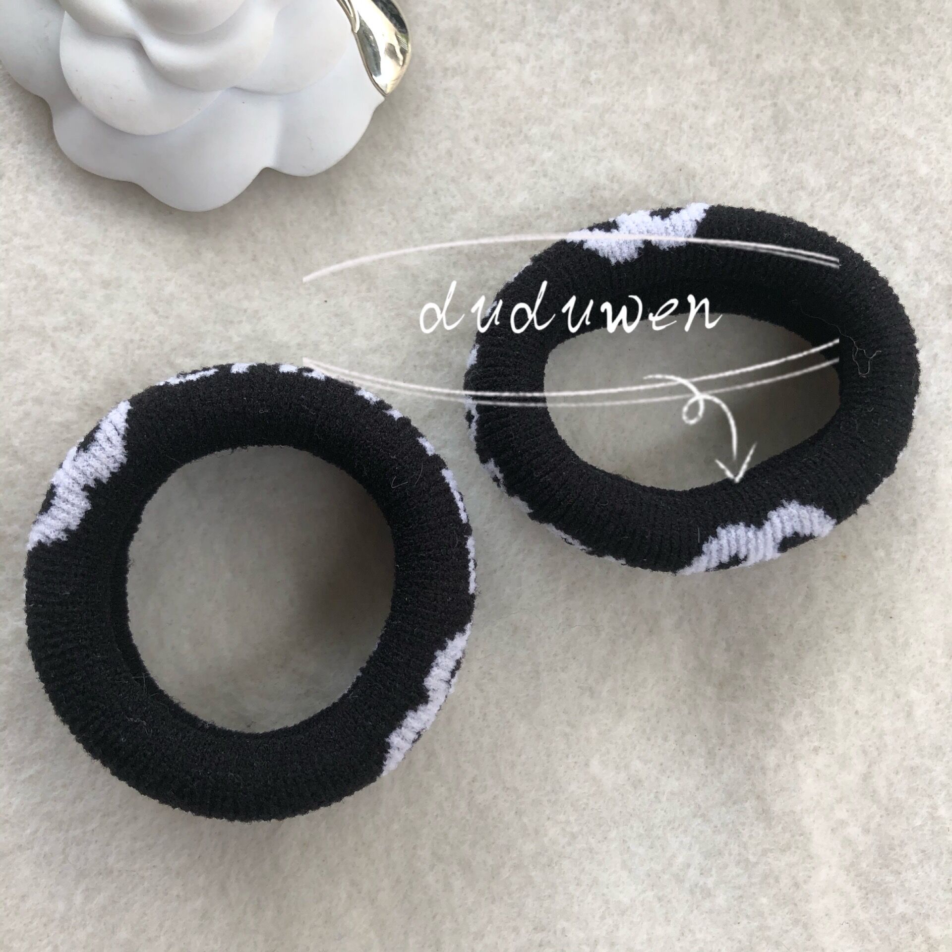 ealstic rubber band weave bands fashion hairtie classic letter hair rope C collection accessories, Pink
ealstic rubber band weave bands fashion hairtie classic letter hair rope C collection accessories, Pink