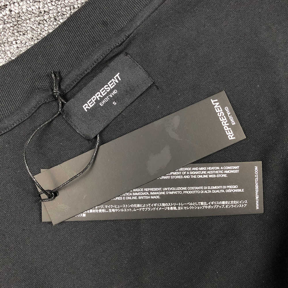 REPRESENT T-shirt 2021ss Men Women 1:1 Best Quality Contrast Letter Print Represent Tee Hem Metal Bar Vintage Tops Oversize Y0809, White
REPRESENT T-shirt 2021ss Men Women 1:1 Best Quality Contrast Letter Print Represent Tee Hem Metal Bar Vintage Tops Oversize Y0809, White