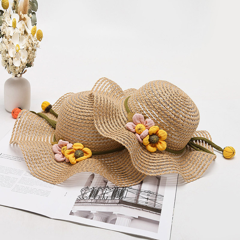 Female Summer Fashion Woven Protection Hat Korean Style Trendy Stylish Beach Big Brim Sun Cool Straw Parent-Child, Beige childrens style
Female Summer Fashion Woven Protection Hat Korean Style Trendy Stylish Beach Big Brim Sun Cool Straw Parent-Child, Beige childrens style