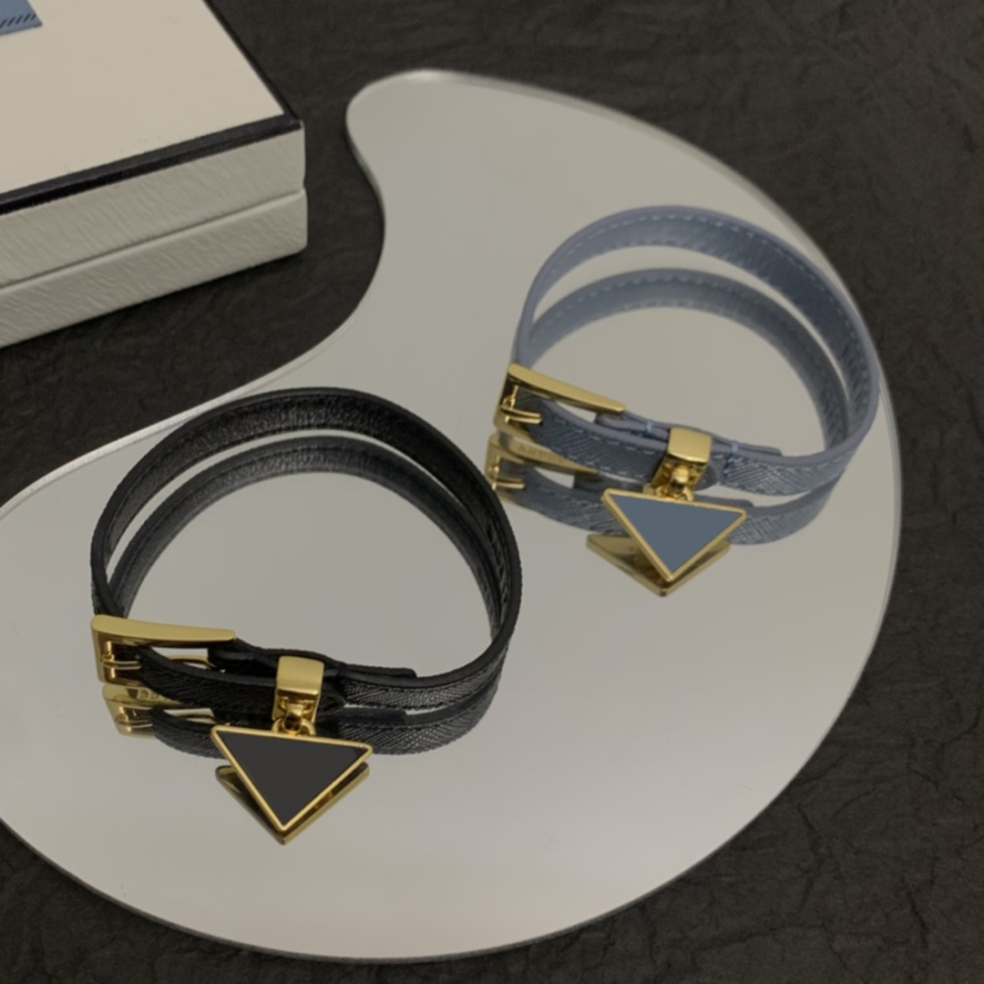 High Quality Copper Genuine Leather Lady Silver Bracelets Luxury Designer Italy Brand Fashion Classic Identification Bangles Women's Bangle Mens Gold Bracelet
High Quality Copper Genuine Leather Lady Silver Bracelets Luxury Designer Italy Brand Fashion Classic Identification Bangles Women's Bangle Mens Gold Bracelet