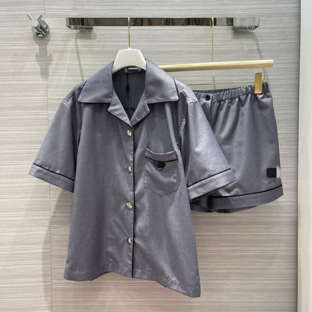 2021 Women's Two Piece Pants Lapel Neck Short Sleeve Panelled Coats Brand Same Style Designer Milan Runway Sets 0619-8, Picture color
2021 Women's Two Piece Pants Lapel Neck Short Sleeve Panelled Coats Brand Same Style Designer Milan Runway Sets 0619-8, Picture color