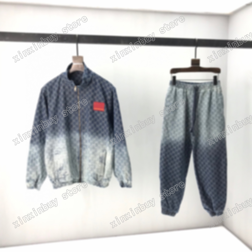 21ss mans designers tracksuits Denim Gradient letters Windbreaker fashion tracksuit mens designer breathable zipper black 08, Gray
21ss mans designers tracksuits Denim Gradient letters Windbreaker fashion tracksuit mens designer breathable zipper black 08, Gray