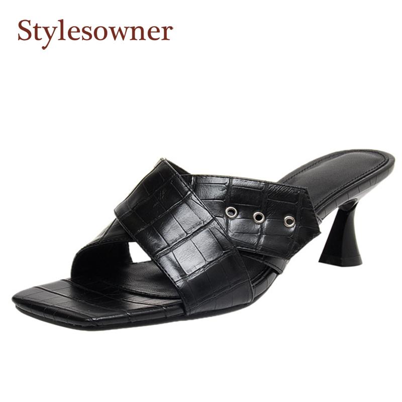 Square Toe Open Crystal Stiletto High Heel Sandals Women Nightclub Sexy Outer Wear Mid-heel And Slippers, Silver
Square Toe Open Crystal Stiletto High Heel Sandals Women Nightclub Sexy Outer Wear Mid-heel And Slippers, Silver
