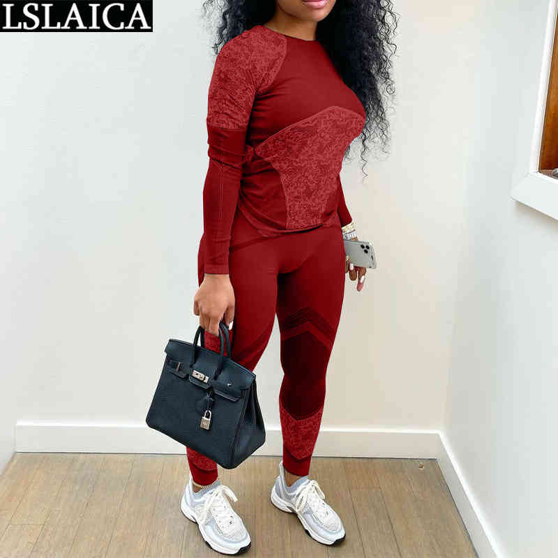 Tracksuit Women O Neck Printing Two Piece Set Straight Sleeve Casual Streetwear Fashion Elastic Waist Dresy Damskie 210520, Gray
Tracksuit Women O Neck Printing Two Piece Set Straight Sleeve Casual Streetwear Fashion Elastic Waist Dresy Damskie 210520, Gray