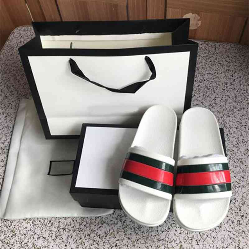 slippers New2021 Slide Shoes Luxury Summer Fashion Wide Flat Slipper men and women Sandal Flip Flops sandals designer, Black
slippers New2021 Slide Shoes Luxury Summer Fashion Wide Flat Slipper men and women Sandal Flip Flops sandals designer, Black