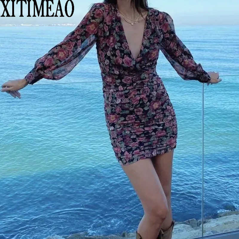 ZA Women Vintage Print Dress Long Sleeve V-neck Dress Simple Female Chiffon Skirt Hip Mini Skirt 210602, Red
ZA Women Vintage Print Dress Long Sleeve V-neck Dress Simple Female Chiffon Skirt Hip Mini Skirt 210602, Red