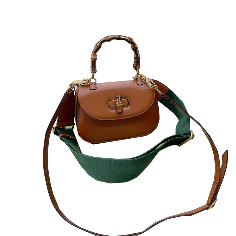 France Womens Designer Turn Lock Bags Slub Button Solid Color Nylon Genuine Leather Adjustable Shoulder Strap Crossbody Lare Capacity Luxury Handbags 22*13CM, Customize
France Womens Designer Turn Lock Bags Slub Button Solid Color Nylon Genuine Leather Adjustable Shoulder Strap Crossbody Lare Capacity Luxury Handbags 22*13CM, Customize