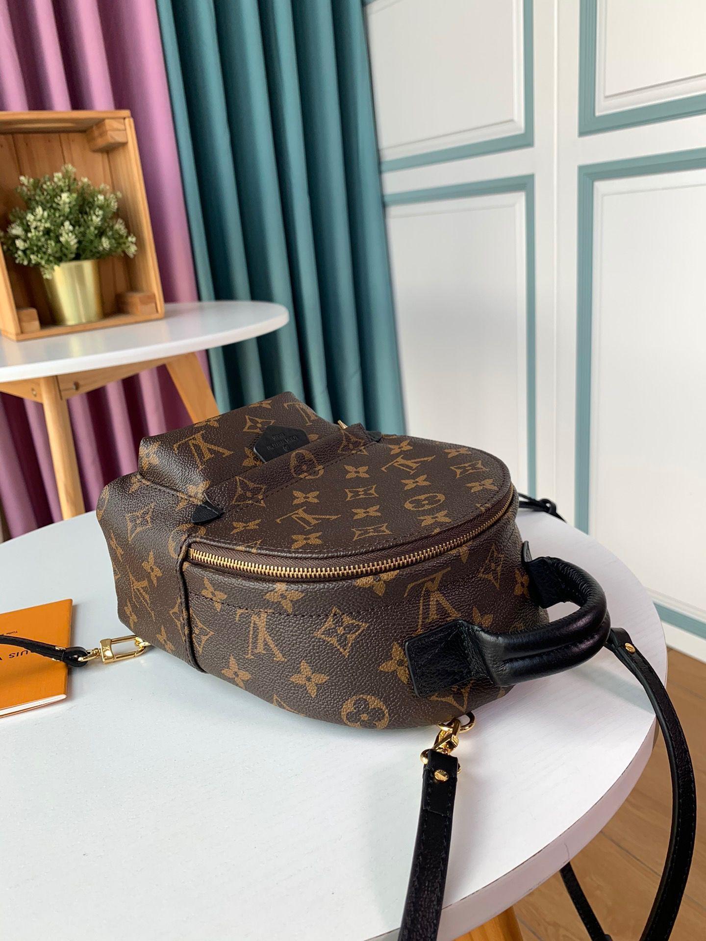 2021 Mini Backpack Women Shcool Bag Luxury Shoulder Bag Designer Travel Messenger BagsgGGLVLouis
Vitton YSL
VUTTON
2021 Mini Backpack Women Shcool Bag Luxury Shoulder Bag Designer Travel Messenger BagsgGGLVLouis
Vitton YSL
VUTTON