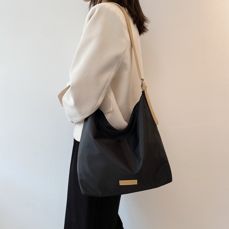 Amazing female lazy wind canvas bag tide leisure spice girl female bag simple and light one shoulder bag, Beige
Amazing female lazy wind canvas bag tide leisure spice girl female bag simple and light one shoulder bag, Beige