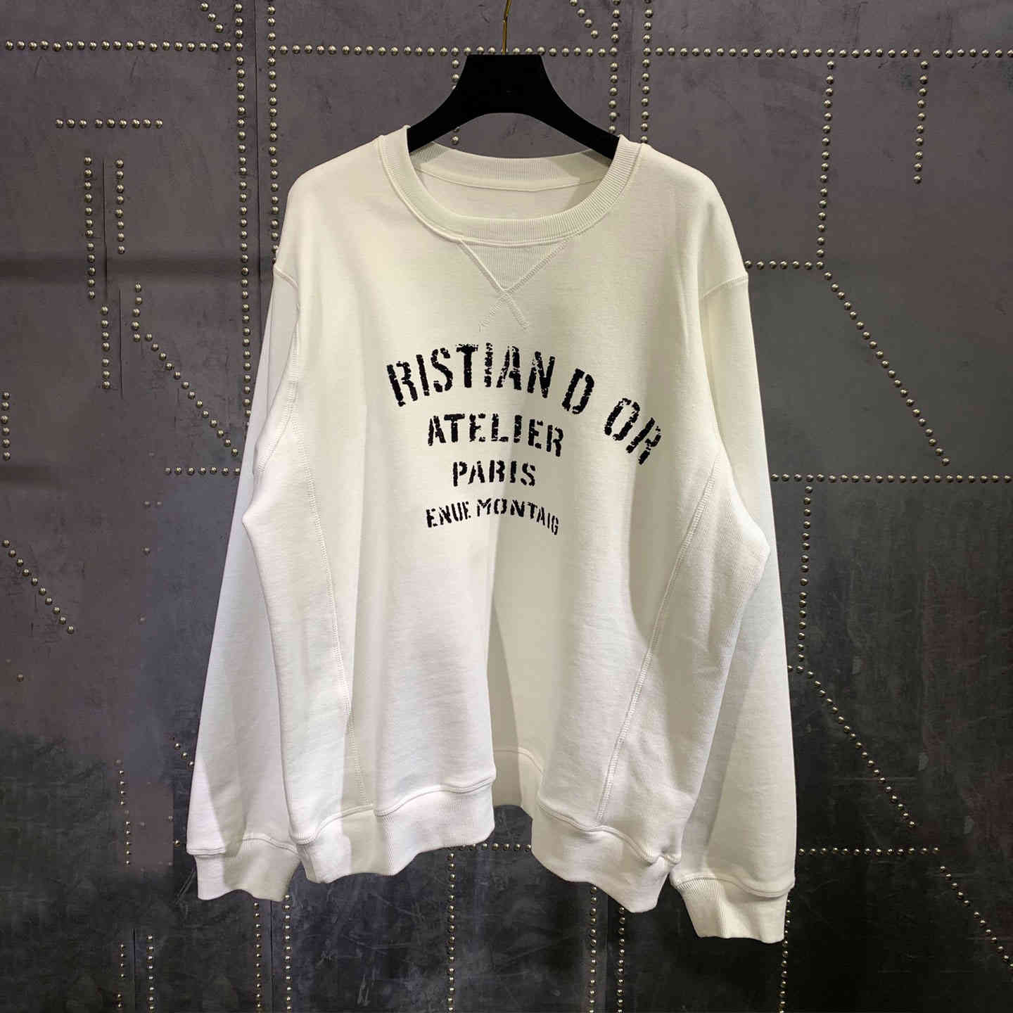 and D family men's women's long sleeve top loose 20 autumn and winter new flocking letter printing art cotton T-shirt, Black
and D family men's women's long sleeve top loose 20 autumn and winter new flocking letter printing art cotton T-shirt, Black