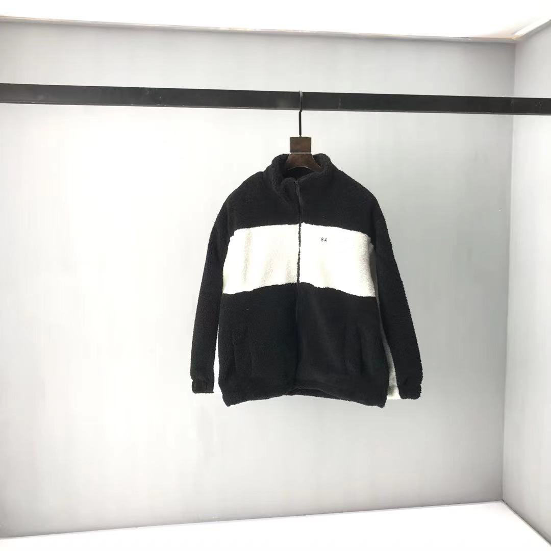 2021ss spring and summer new high grade cotton printing short sleeve round neck panel T-Shirt Size: -l-xl-xxl-xxxl Color: black white xxC2F
2021ss spring and summer new high grade cotton printing short sleeve round neck panel T-Shirt Size: -l-xl-xxl-xxxl Color: black white xxC2F