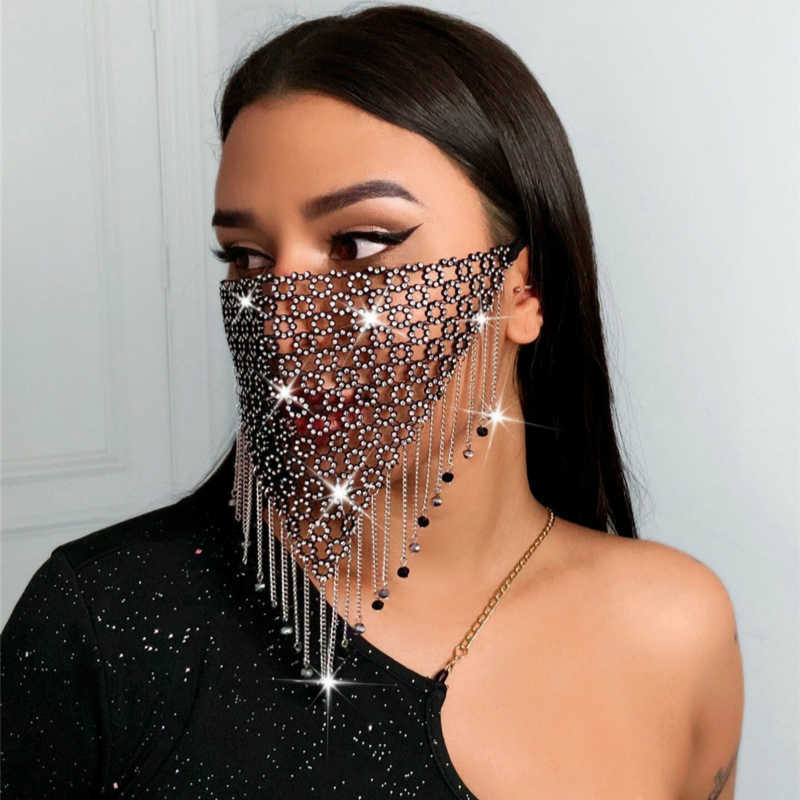 2020 Rhinestone Tassel Splicing Jewelry Mask Fashion Sexy Glitter Women Diamond Crytal Facemask Party Show Mouth Mask Wedding Q0818
2020 Rhinestone Tassel Splicing Jewelry Mask Fashion Sexy Glitter Women Diamond Crytal Facemask Party Show Mouth Mask Wedding Q0818