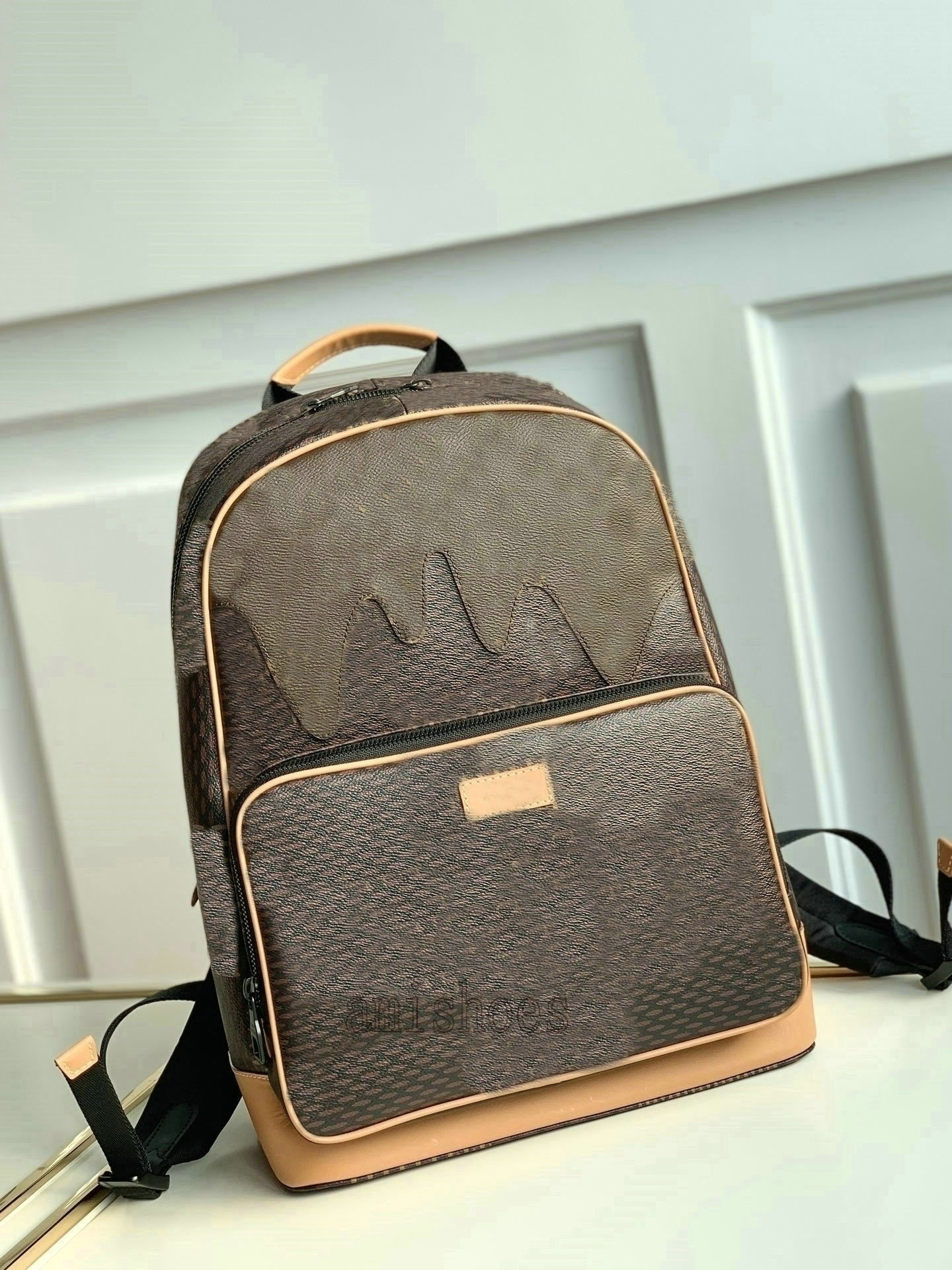 Mens Campus Backpack bag Womens Nigo VIRGIL NIL Wallet Briefcase Handbag Travel Leather Luggage Business Totes N40380
Mens Campus Backpack bag Womens Nigo VIRGIL NIL Wallet Briefcase Handbag Travel Leather Luggage Business Totes N40380
