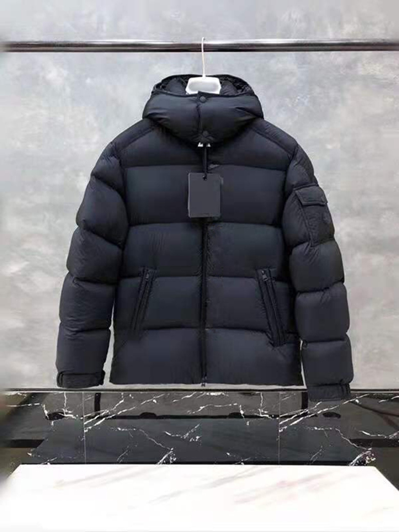 Designer Mens Winter Salzman Down Jackets parkas light Windbreaker Hoodie Monler Black White Puffer Outerwear Man Italy Italian Luxury Clothes Coats Clothing003
Designer Mens Winter Salzman Down Jackets parkas light Windbreaker Hoodie Monler Black White Puffer Outerwear Man Italy Italian Luxury Clothes Coats Clothing003