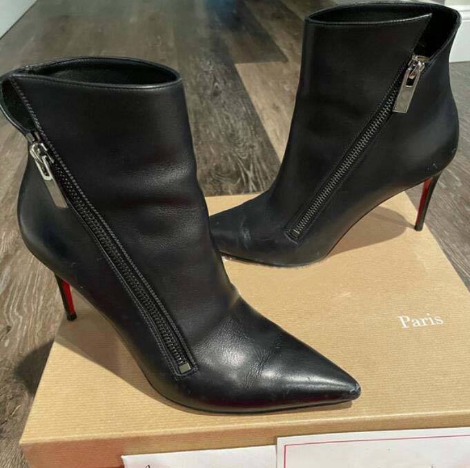Famous Design Womens Red Bottom Ankle Boots Round Toe High Heels Zip Chunky Heeled Sexy Women Booty Ladies Bottes Reds Sole Booties EU35-43, Black
Famous Design Womens Red Bottom Ankle Boots Round Toe High Heels Zip Chunky Heeled Sexy Women Booty Ladies Bottes Reds Sole Booties EU35-43, Black