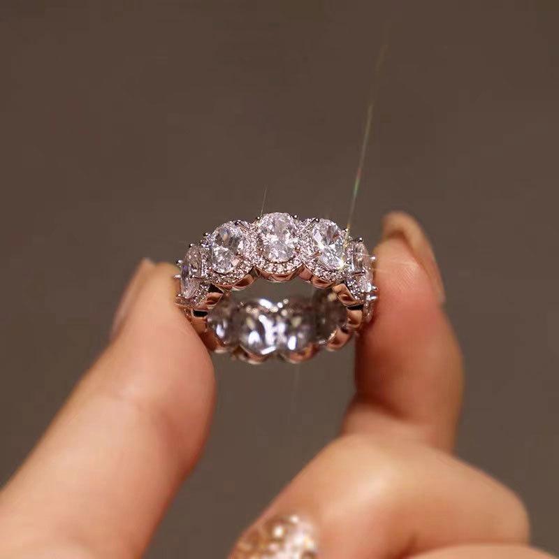 Cluster Rings Brillian Luxury Fashion Jewelry Oval Zircon Women Wedding Ring Bride Novelties 2021 Technology Y2k Jewerly From Body
Cluster Rings Brillian Luxury Fashion Jewelry Oval Zircon Women Wedding Ring Bride Novelties 2021 Technology Y2k Jewerly From Body