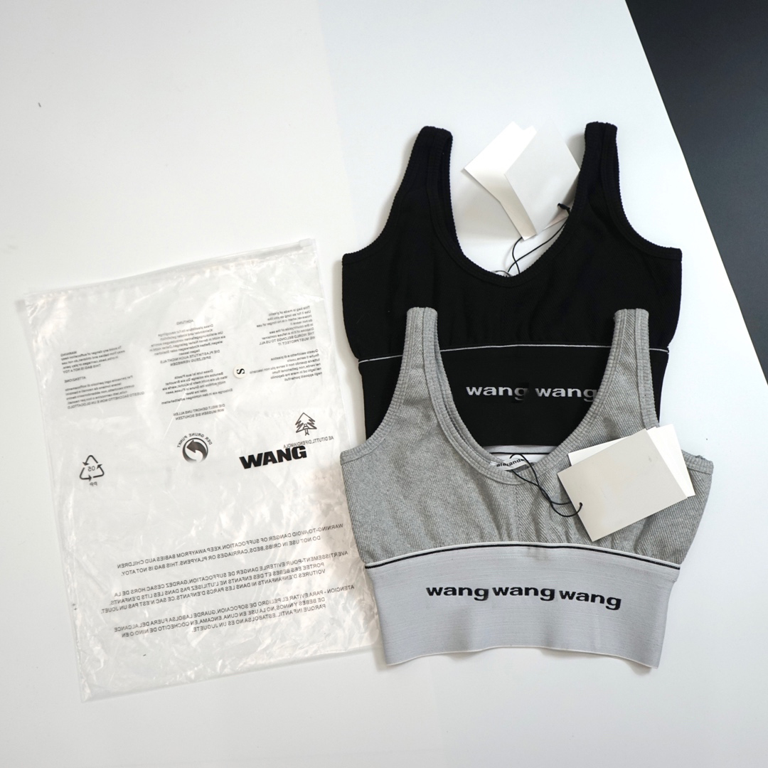 21 The latest most popular womens Tanks brand luxury fashion Camis vest Yarn-dyed jacquard comfortable breathable Slim club sports sleeveless summer must have tops, Gray
21 The latest most popular womens Tanks brand luxury fashion Camis vest Yarn-dyed jacquard comfortable breathable Slim club sports sleeveless summer must have tops, Gray