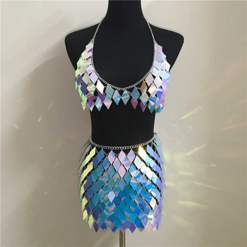Glisten Rhombic Sequins Two Piece Set Hollow Out Metal Chain Crop Tops Sexy Mini Skirt Summer Rave Festival Lady Outfits 210708