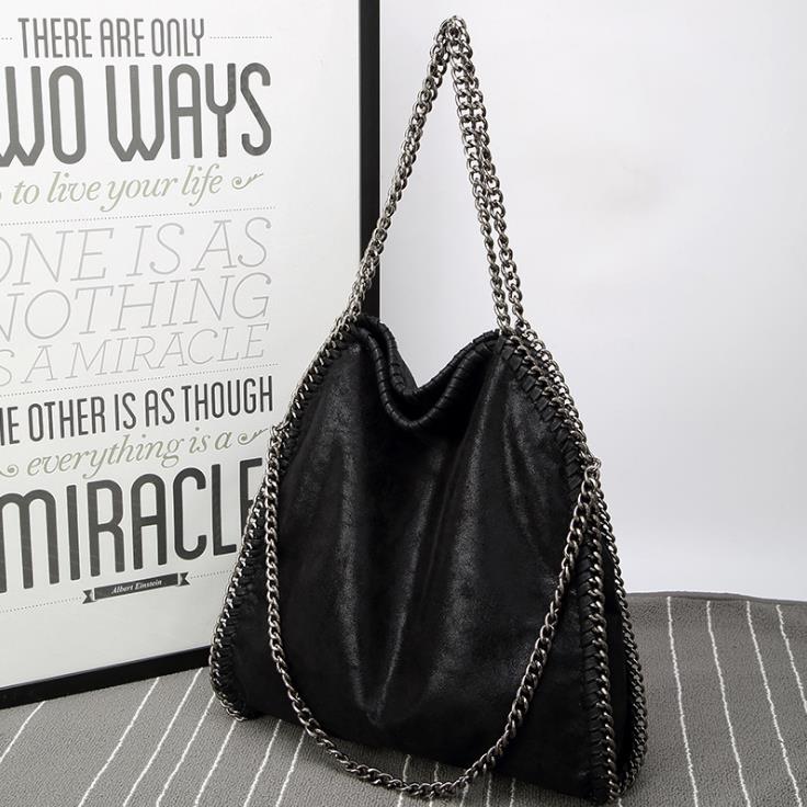 Cross Body 2022 Spring/Summer Fashion Bags Design Chain Handbag All- Foldable Luxury Women's Shoulder Bag, As pic
Cross Body 2022 Spring/Summer Fashion Bags Design Chain Handbag All- Foldable Luxury Women's Shoulder Bag, As pic