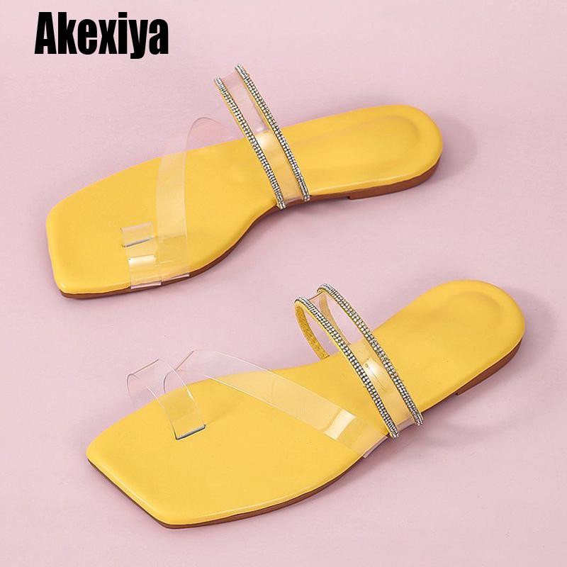 Summer Crystal Female Slippers Flat Ladies Beach Shoes Shiny Diamond Rubber Bottom Footwear BC331, Black
Summer Crystal Female Slippers Flat Ladies Beach Shoes Shiny Diamond Rubber Bottom Footwear BC331, Black