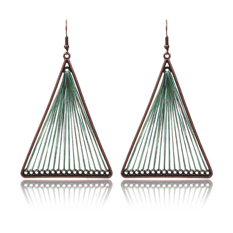 earring personality triangle green line earrings exaggerated large earrings mixed batch, Golden
earring personality triangle green line earrings exaggerated large earrings mixed batch, Golden